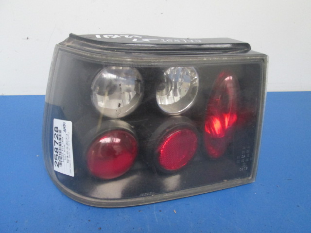 Części samochodowe :: Oświetlenie :: Lampy tylne i elementy :: Lampy tylne