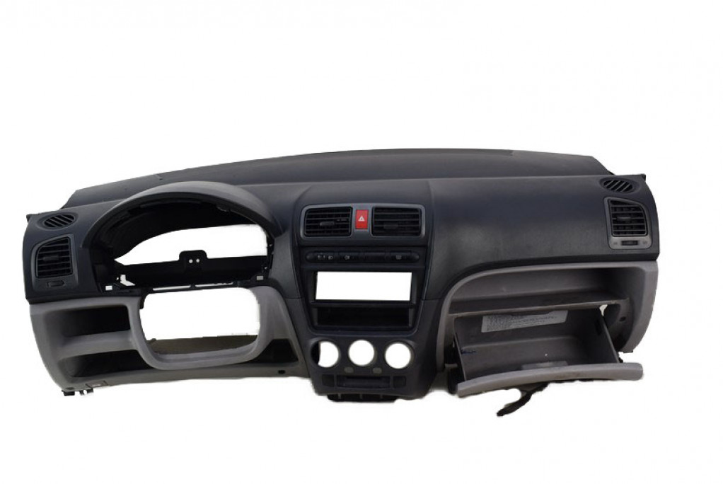 Części samochodowe :: Wyposażenie wnętrza :: Deski rozdzielcze, konsole